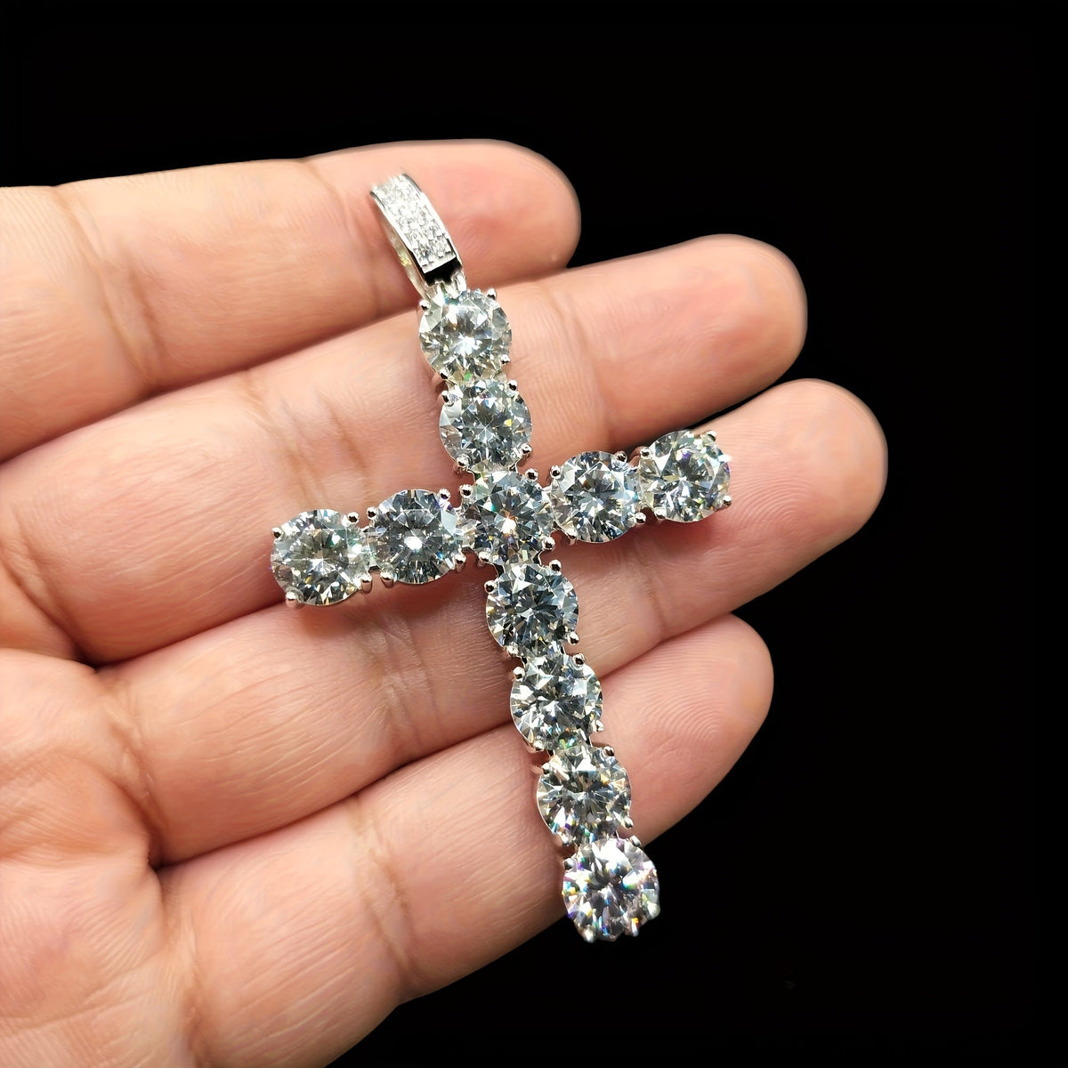 Collier avec pendentif croix pour homme en argent sterling 925 plaqué platine – Style luxe hip-hop hypoallergénique, cadeau idéal pour lui, pour banquets, fêtes et occasions spéciales