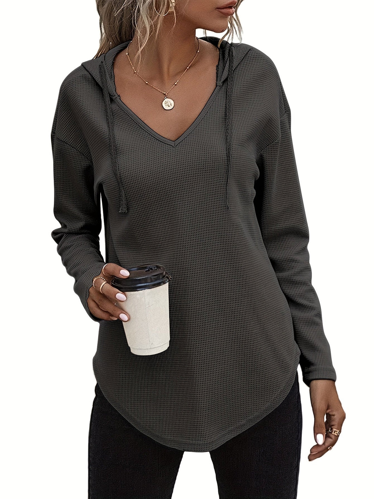 Sweat-shirt à capuche pour femme avec ourlet asymétrique, col en V et cordon de serrage - Pull décontracté à manches longues en maille pour l'automne et l'hiver