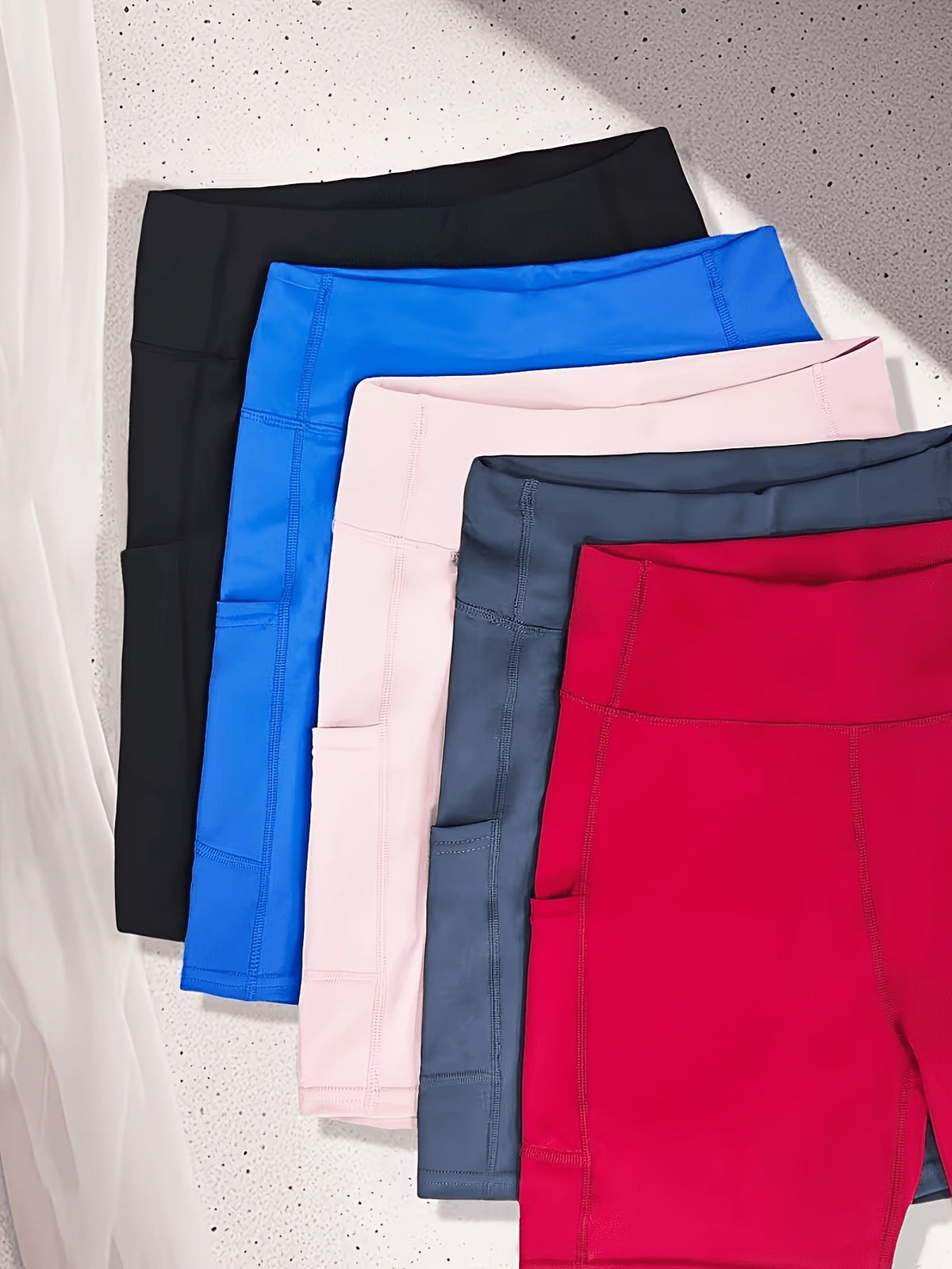 Lot de 5 shorts de cyclisme taille haute pour femme avec poches – Shorts de sport pour yoga, gym et running, tissu polyester extensible, tailles M à XXL, ensemble aux couleurs variées pour femmes actives