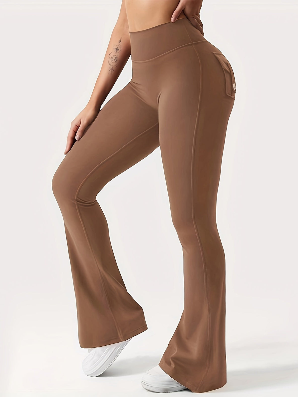 Ensemble 3 pièces pour femme : pantalon de yoga évasé à taille haute avec ceinture et poches, legging galbant effet push-up, squat-proof, 90 % polyester extensible, coupe évasée pour le sport, la gym, la course et le quotidien