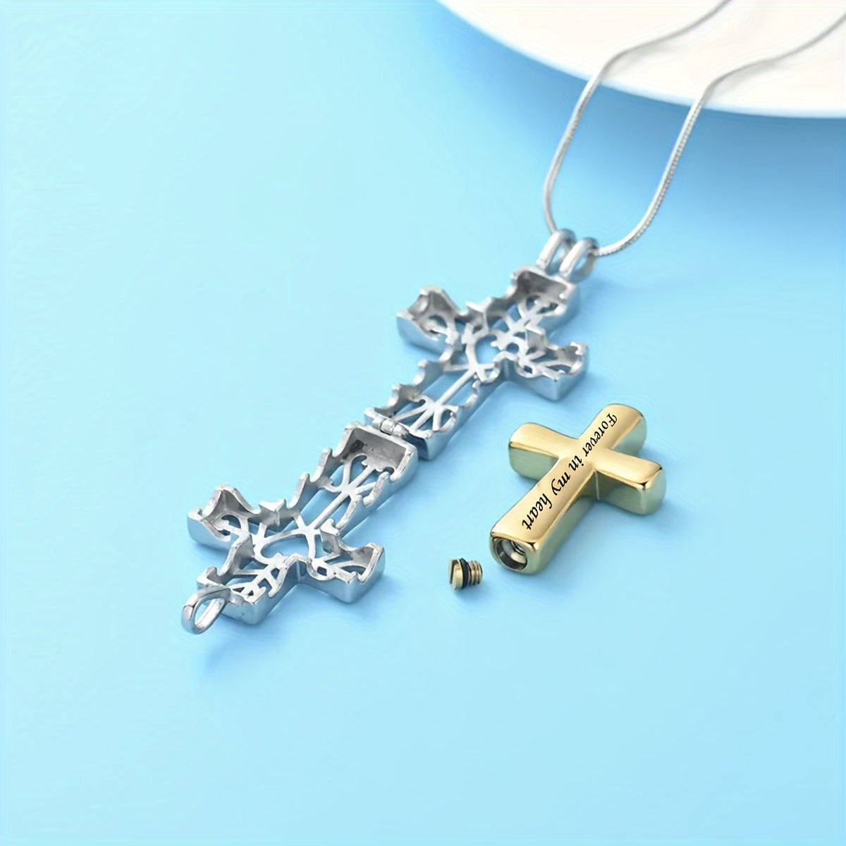 Collier urne funéraire en forme de croix pour cendres - Pendentif commémoratif en acier inoxydable, bijou cinéraire souvenir pour cendres humaines ou d'animaux, cadeau de condoléances pour la perte d'un être cher, père, mère ou animal de compagnie