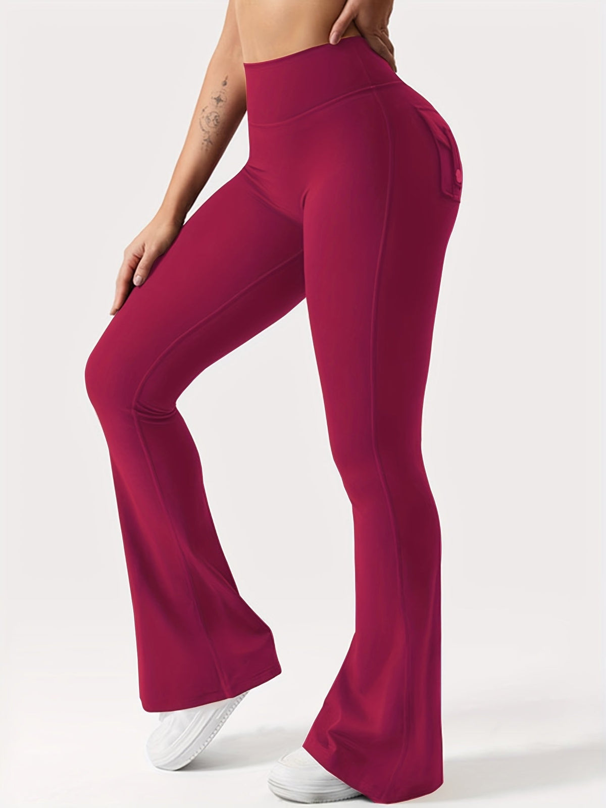 Ensemble 3 pièces pour femme : pantalon de yoga évasé à taille haute avec ceinture et poches, legging galbant effet push-up, squat-proof, 90 % polyester extensible, coupe évasée pour le sport, la gym, la course et le quotidien
