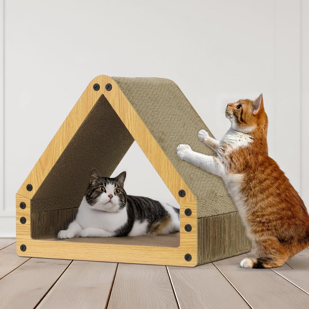Griffoir et transat pour chat en forme de grande maison – Griffoir réversible en carton à 5 couches, 40,6 x 35,6 x 30,5 cm, protège les meubles, pour chats d'intérieur de toutes tailles, marron/blanc