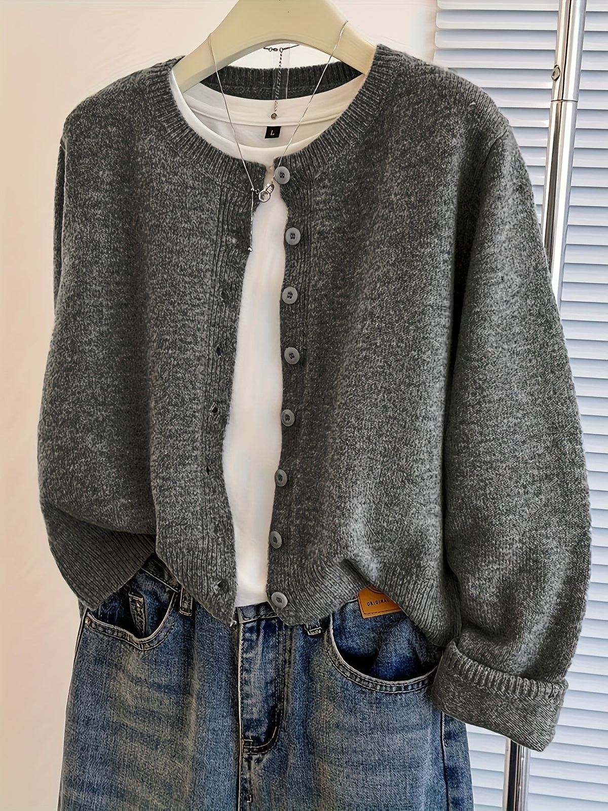 Gilet ouvert pour femme, cardigan en maille à manches longues avec fermeture boutonnée, doux et confortable, veste polyvalente décontractée pour la mode automne-hiver