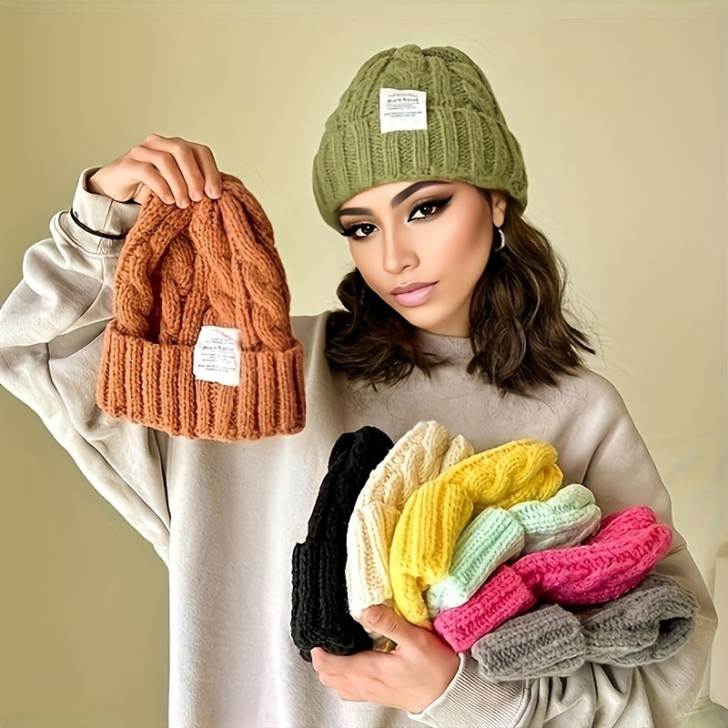 Lot de 2 bonnets d'hiver en tricot pour femmes et hommes, bonnets chauds à grosses mailles torsadées aux couleurs bonbon avec protection des oreilles, bonnet souple et ample pour l'extérieur et la ville par temps froid