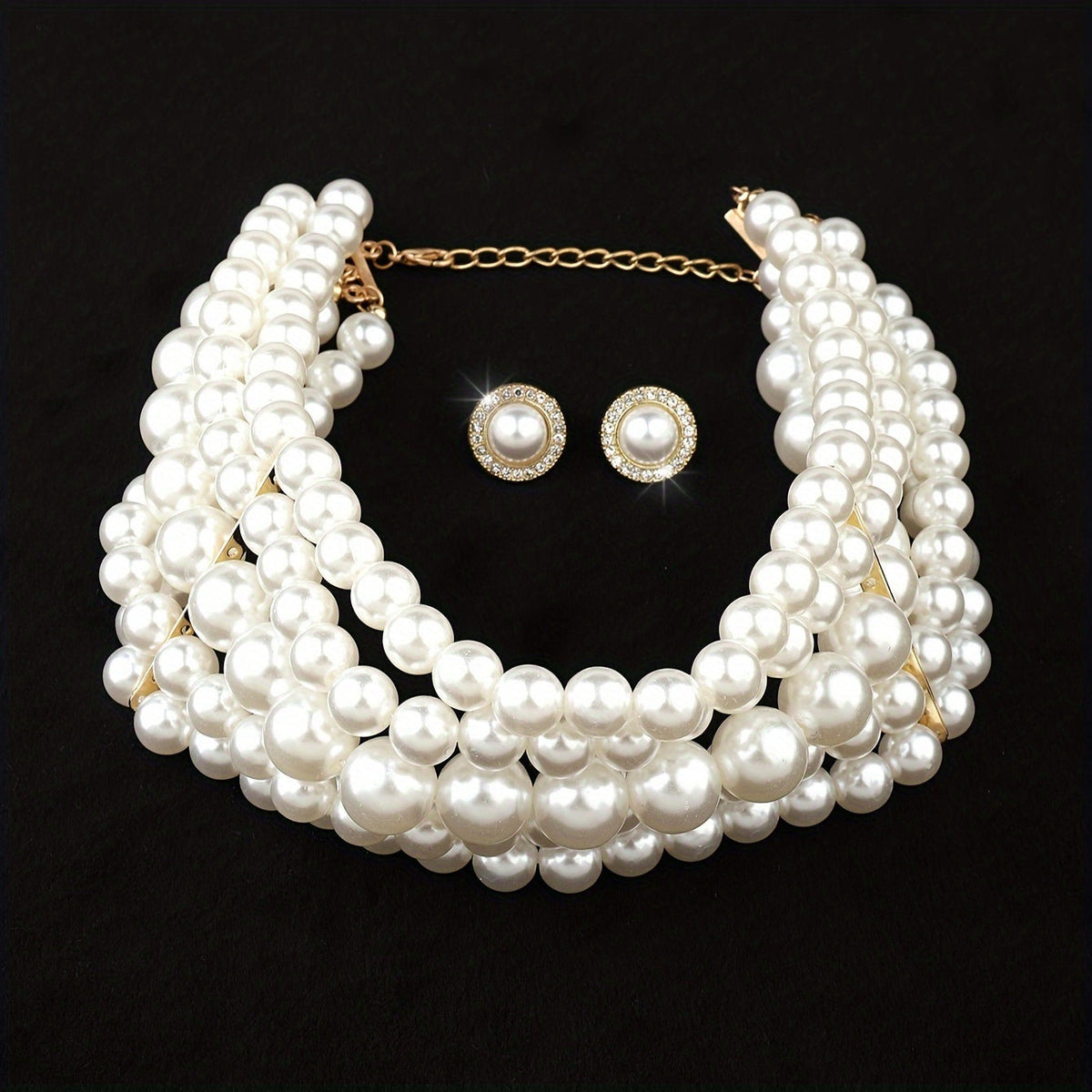 Parure de bijoux pour femme style français comprenant un collier multi-rangs à perles et des boucles d'oreilles géométriques rondes, ton doré, élégant pour banquet ou mariage