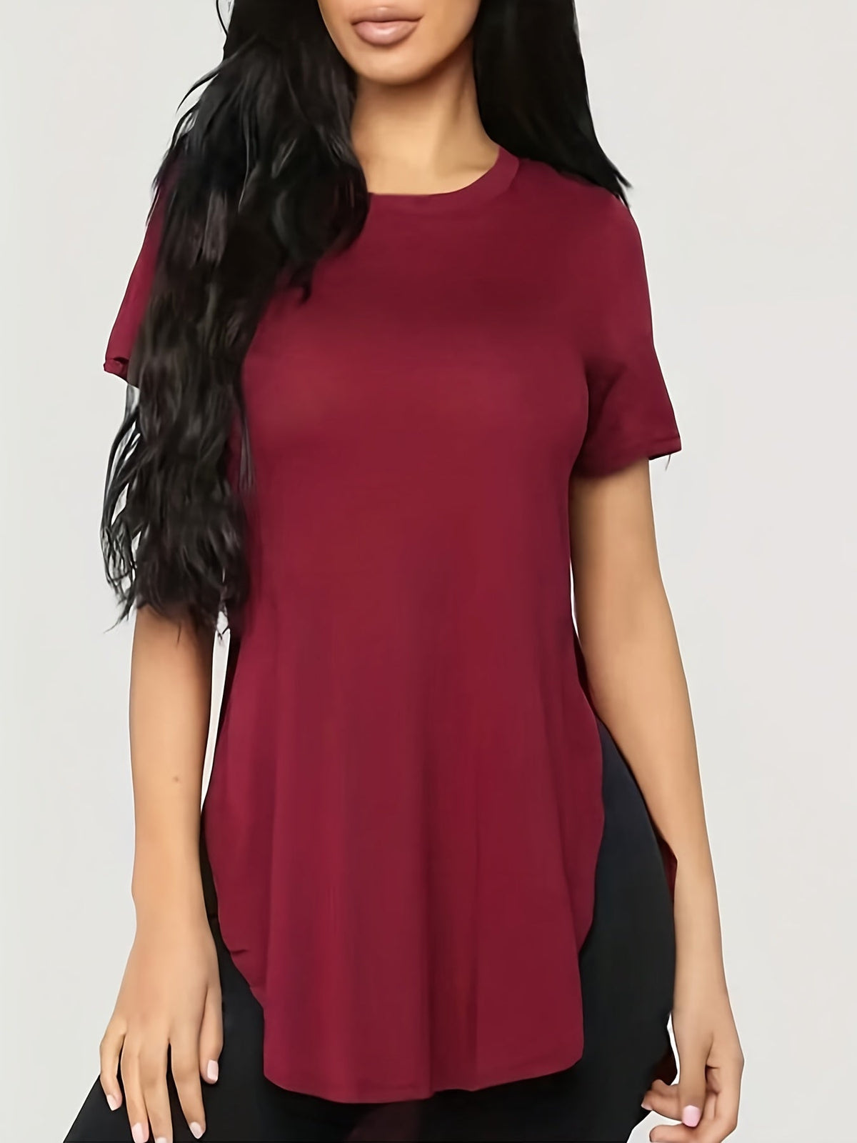 T-shirt « Mama Needs Coffee » pour femme, t-shirt graphique humoristique, manches courtes, col rond, coupe ajustée, haut décontracté d'été, bordeaux noir S M L XL XXL, t-shirt « Mom Life »