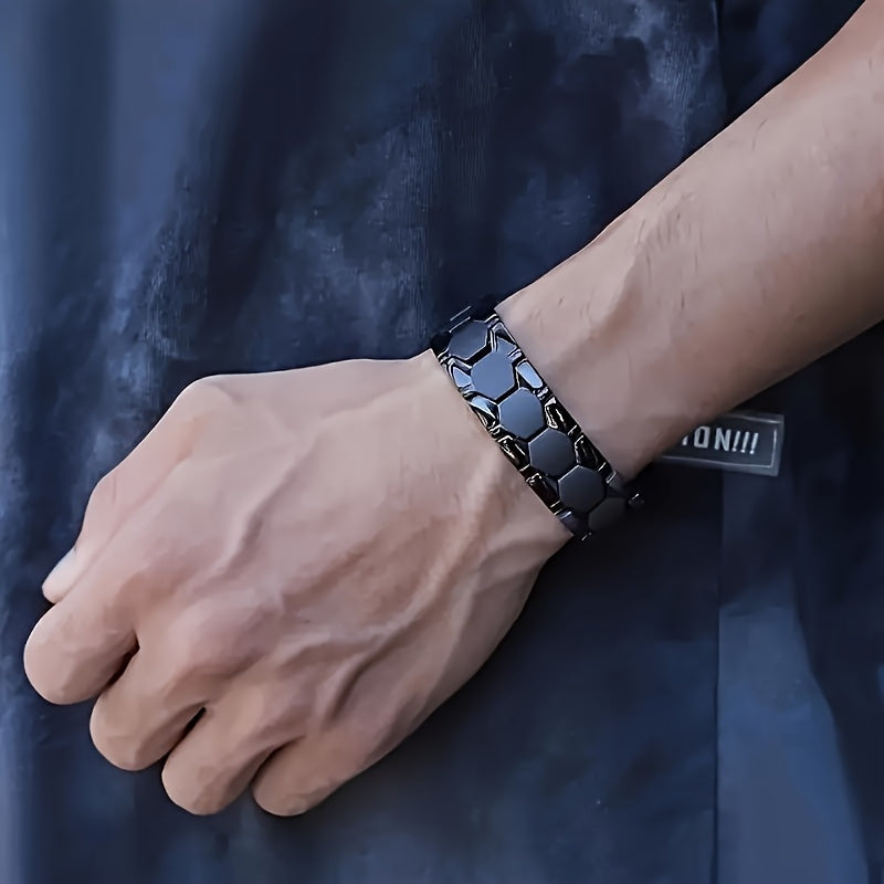 Bracelet hexagonal large en alliage de titane pour hommes, lot de 2 – Bracelet hypoallergénique et résistant à l'eau avec fermoir à ressort, accessoire de mode pour homme, disponible en noir, argent et or