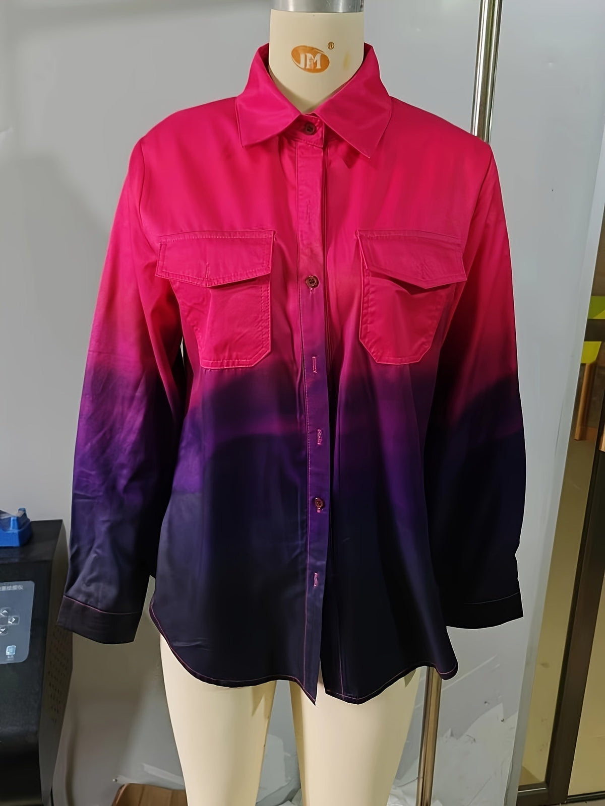 Chemise à manches longues pour femme à carreaux, dégradé de couleurs et motif color-block – Haut décontracté léger à col boutonné avec poches poitrine, lavable en machine, chemisier pour printemps-automne, tailles S-XXL