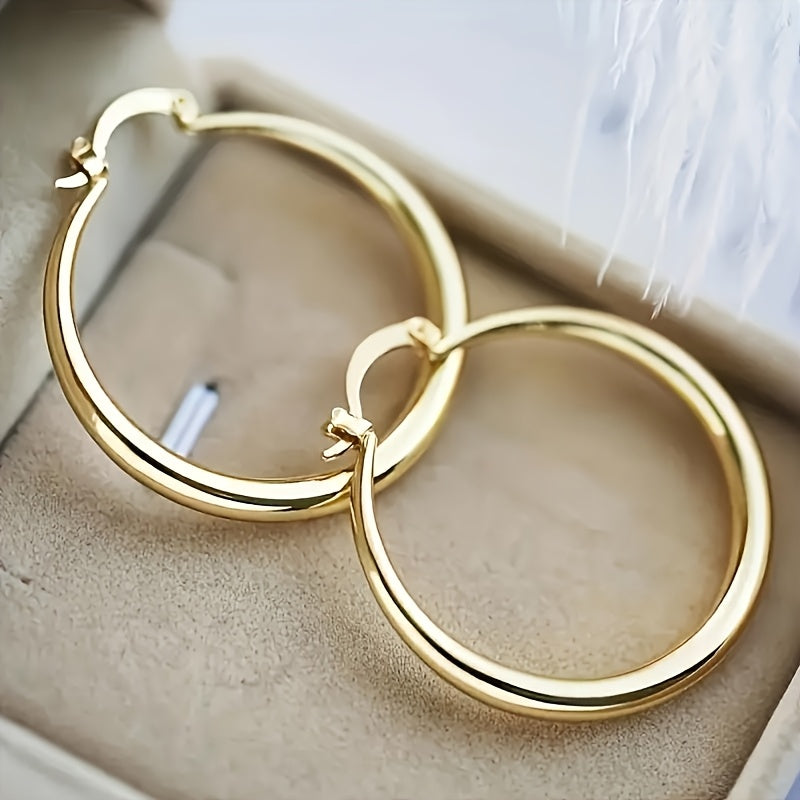 2 paires de boucles d'oreilles créoles rondes en cuivre doré – Finition torsadée et lisse, boucles d'oreilles élégantes pour femmes, bijoux légers pour un usage quotidien, cadeau pour elle pour les fêtes et les vacances