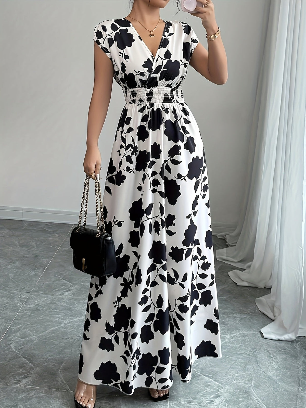 Robe longue florale rose pour femme - Col en V, manches courtes, taille cintrée, coupe trapèze | Robe fluide élégante, décontractée et habillée, pour le printemps et l'automne, nouveauté