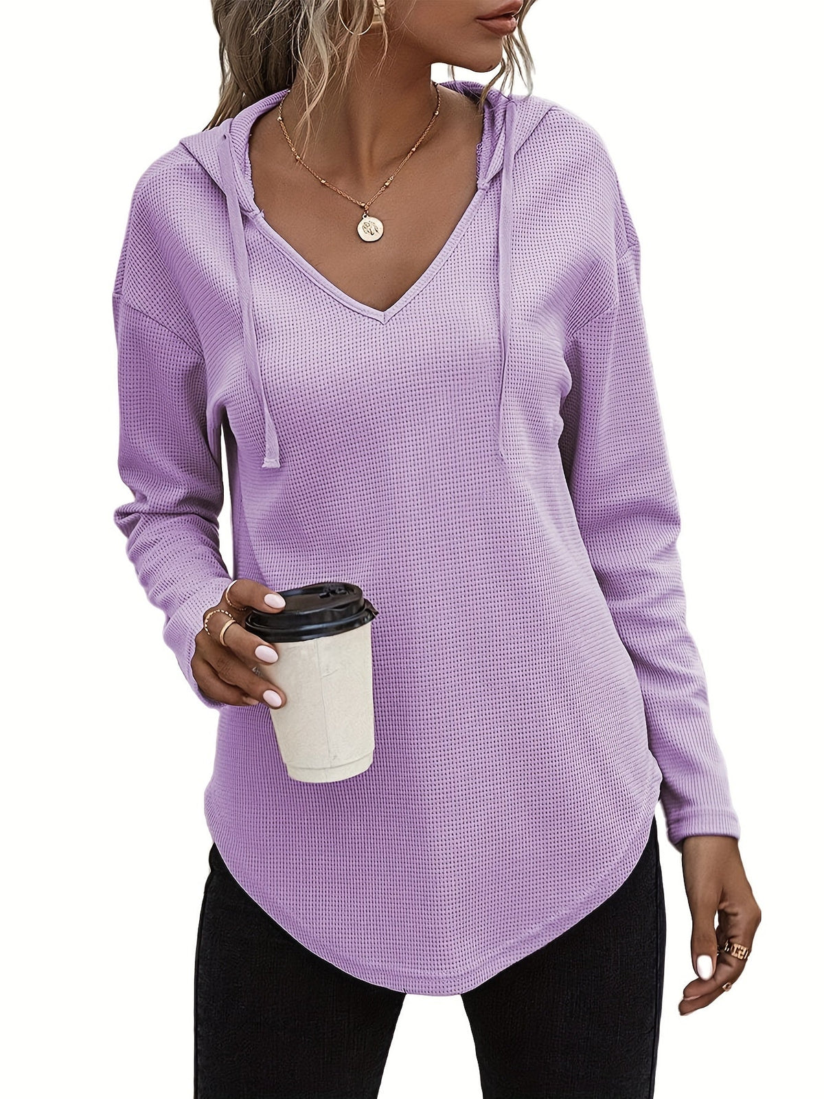 Sweat-shirt à capuche pour femme avec ourlet asymétrique, col en V et cordon de serrage - Pull décontracté à manches longues en maille pour l'automne et l'hiver