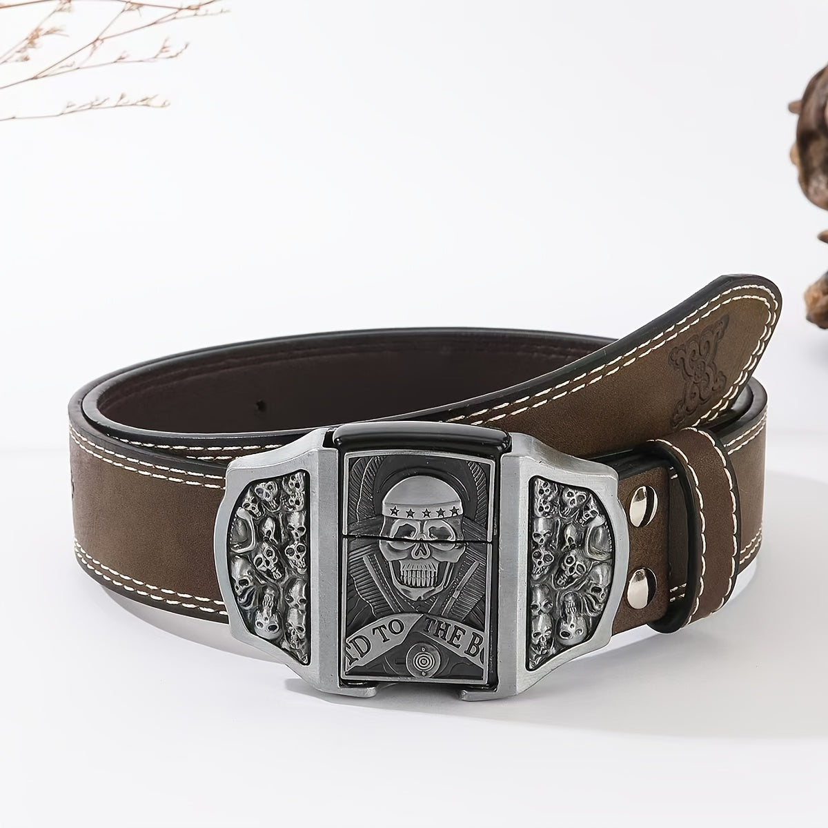 Ceinture de cowboy rétro avec briquet amovible – Ceinture fantaisie à motifs imprimés en relief (tête de mort, aigle, croix et motifs amérindiens), cadeau original pour hommes pour Noël, Thanksgiving et la Saint-Valentin