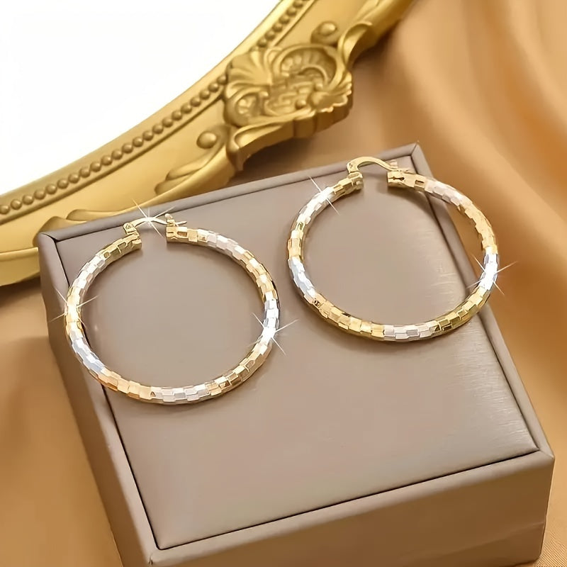 Ensemble de 4 paires de boucles d’oreilles plaquées or 14 carats pour femme – Assortiment de créoles, clous et pendentifs, boucles d’oreilles rondes durables pour le quotidien, les fêtes, bijoux polyvalents pour toute l’année, idée cadeau