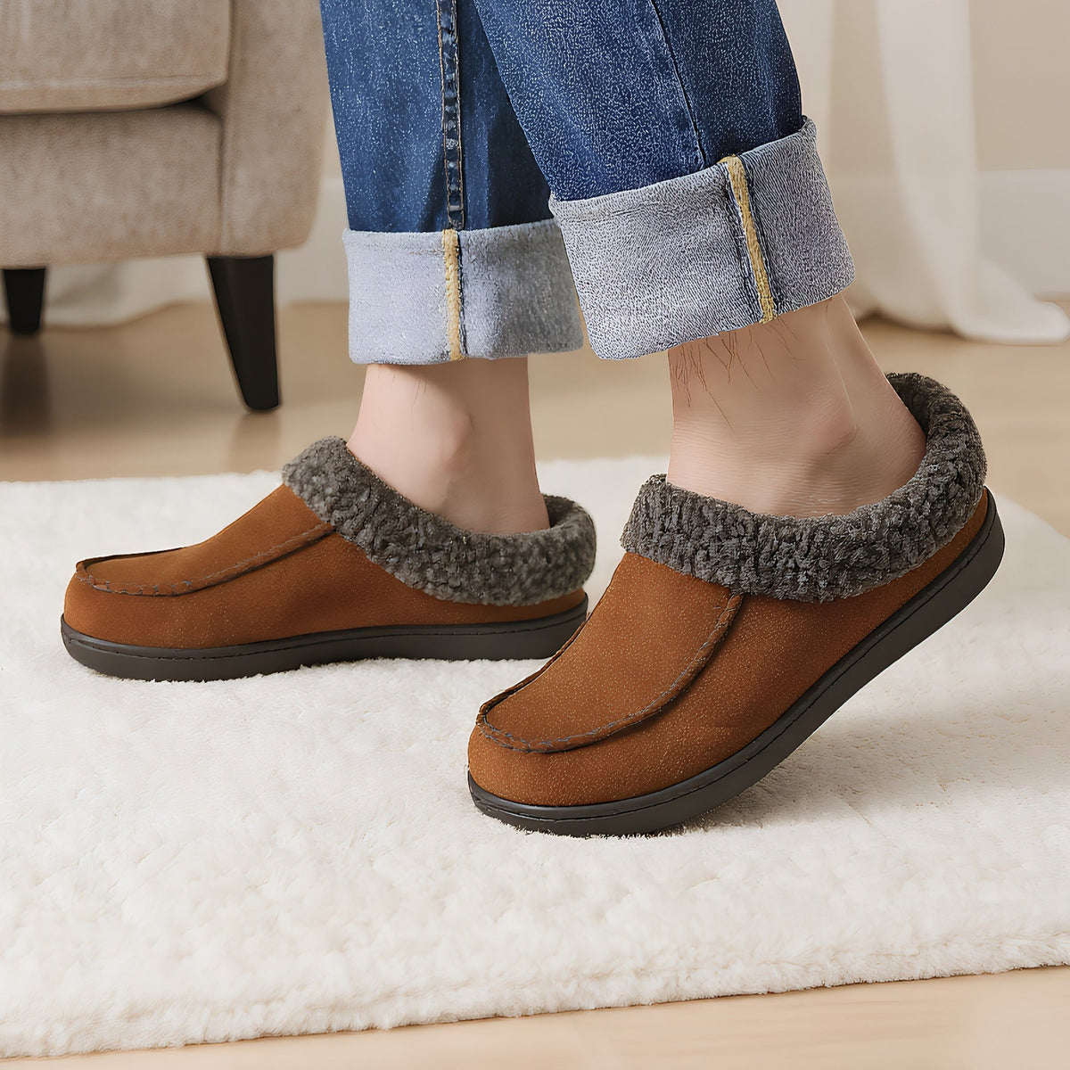 Mocassins pour homme à col en peau de mouton – Rembourrage en mousse à mémoire de forme, semelle antidérapante en TPR, doublure chaude, chaussures à enfiler pour l'intérieur et l'extérieur en toute saison – Brun café, chameau, noir (US 7–12)