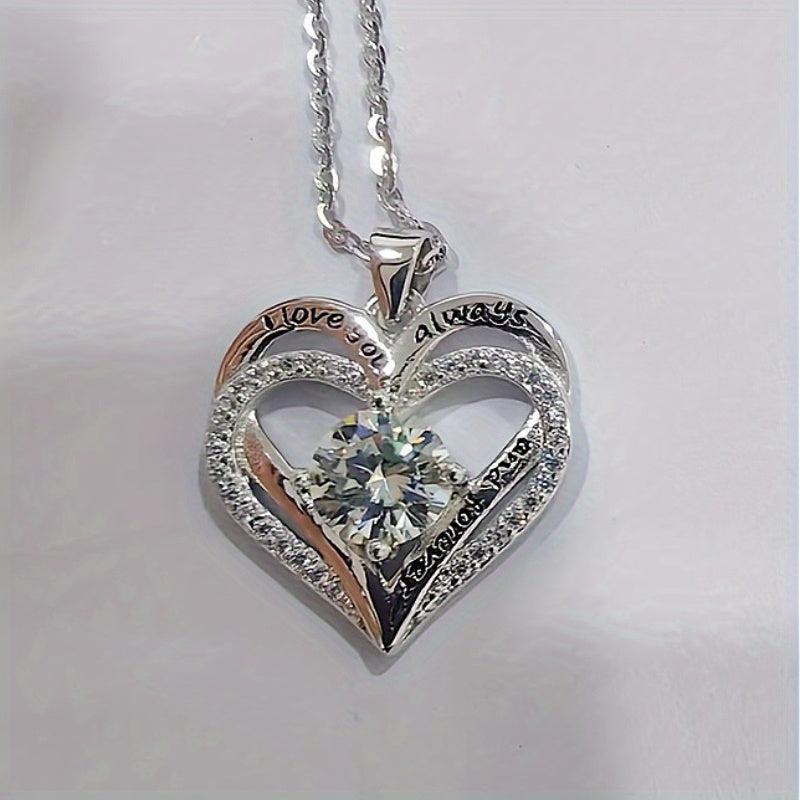 Collier cœur en argent 925 avec moissanite de 1 carat pour femme – Pendentif en forme de cœur à l'éclat brillant, style classique et élégant pour les fêtes, les vacances et les occasions festives, cadeau exquis pour un anniversaire ou Noël