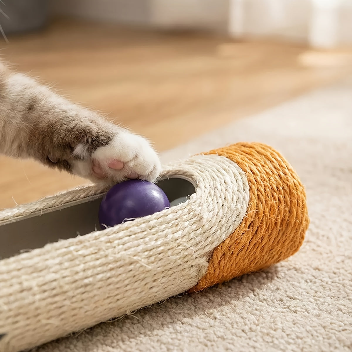 Jouet à griffer pour chat en corde de sisal - Griffoir tambour long avec 3 balles rotatives, jouet interactif résistant aux morsures et aux griffures pour chats d'intérieur, divertit les chats et protège les meubles