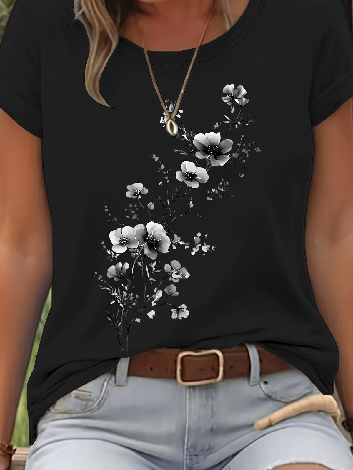 T-shirt pour femme à motif floral aquarelle – Haut décontracté élégant à col rond et manches courtes pour le printemps et l'été