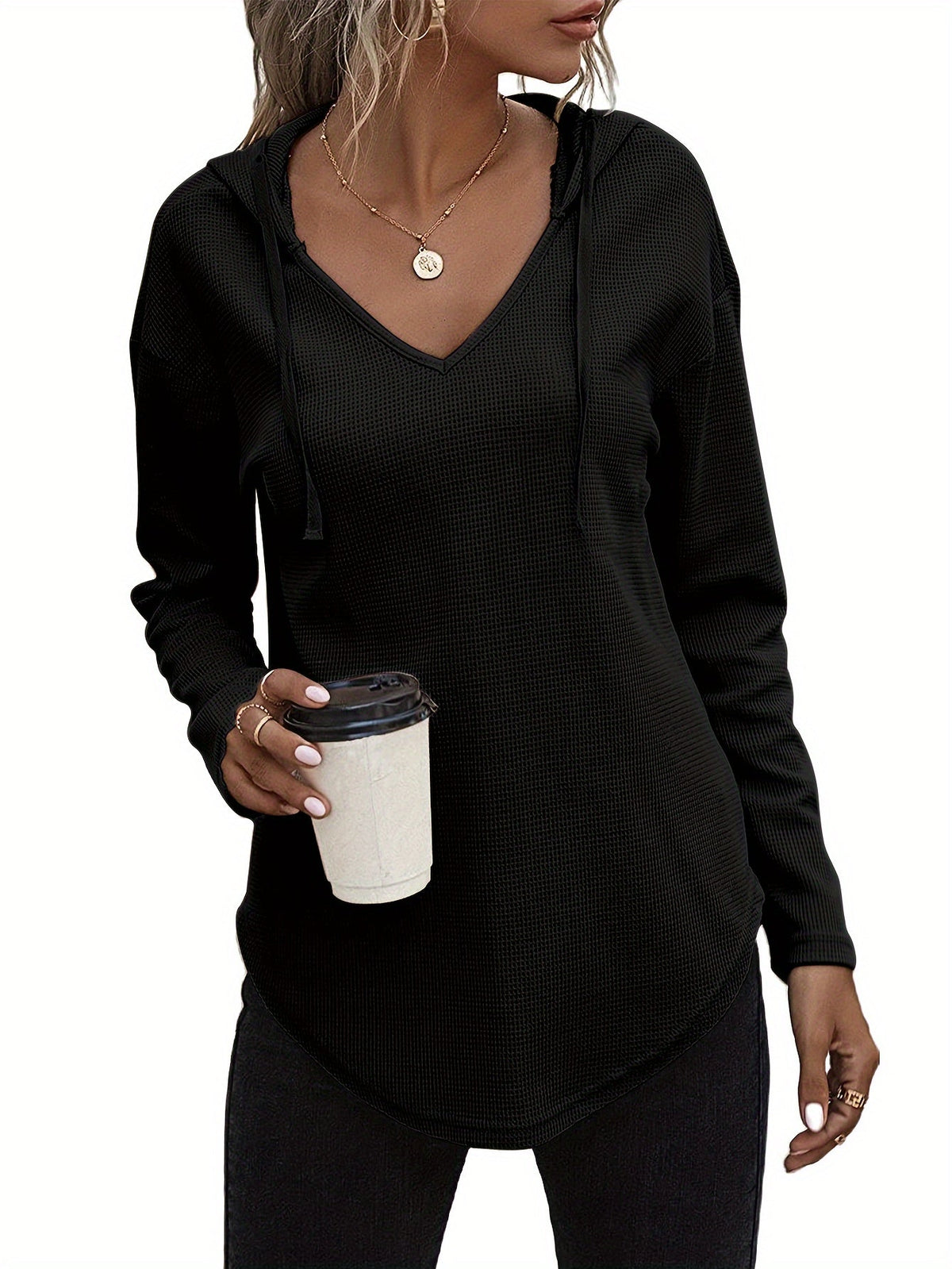 Sweat-shirt à capuche pour femme avec ourlet asymétrique, col en V et cordon de serrage - Pull décontracté à manches longues en maille pour l'automne et l'hiver