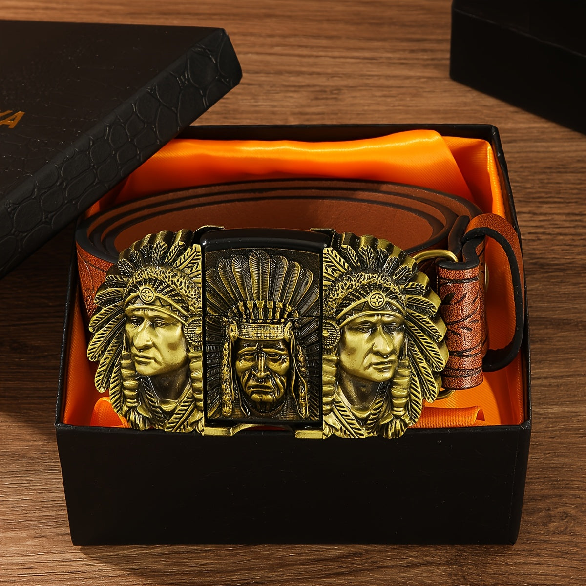 Ceinture de cowboy rétro avec briquet amovible – Ceinture fantaisie à motifs imprimés en relief (tête de mort, aigle, croix et motifs amérindiens), cadeau original pour hommes pour Noël, Thanksgiving et la Saint-Valentin