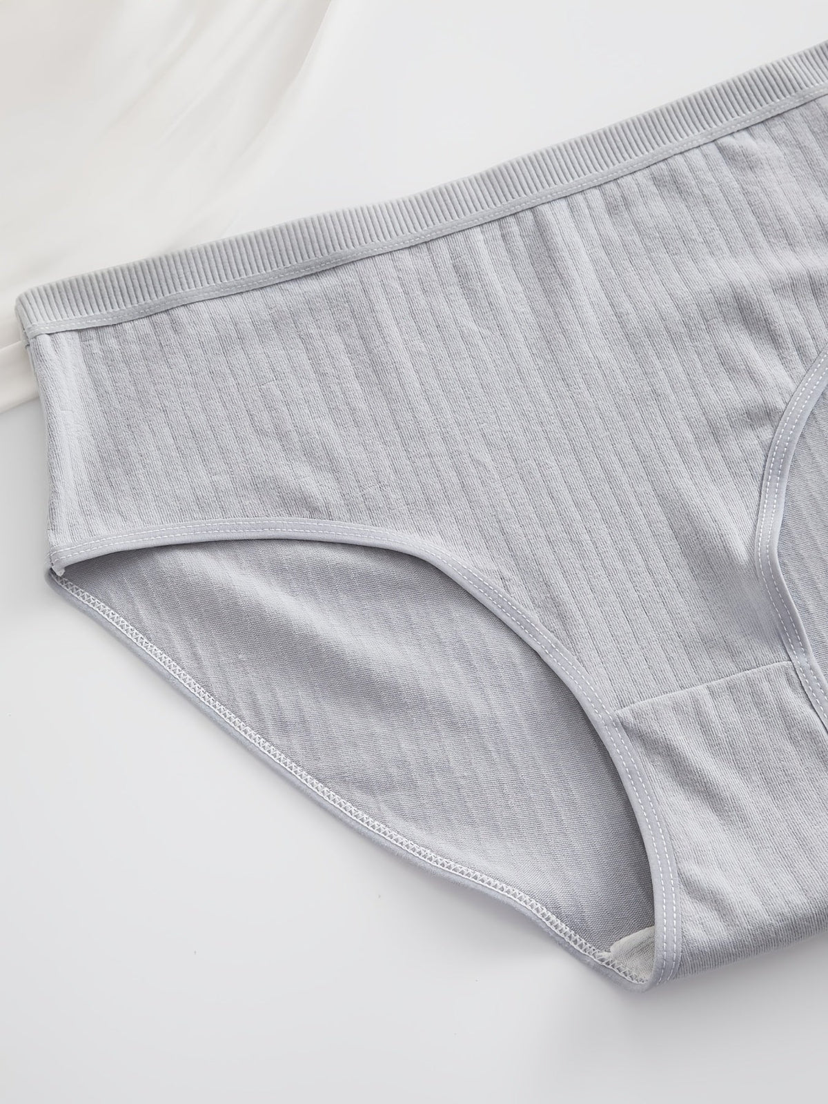 Lot de 6 culottes string côtelées – Sous-vêtements triangulaires pour femmes, doux, respirants et taille mi-haute, texture en maille côtelée, couleurs unies, culottes quotidiennes adaptées à la maternité