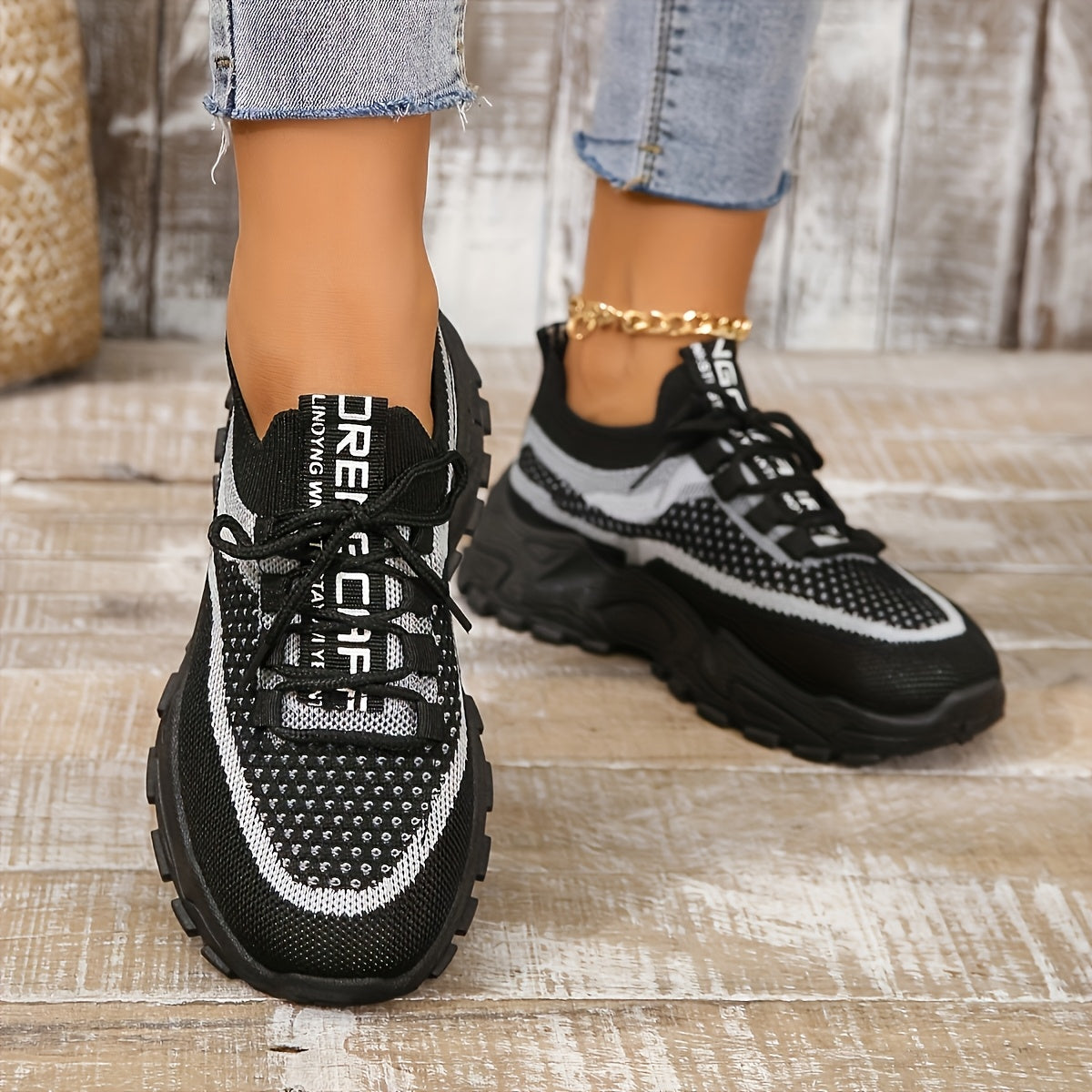 Baskets basses décontractées pour femme avec semelle épaisse en PVC – Tennis légères et respirantes pour la salle de sport, le running et le quotidien | Chaussures de sport pour femme, tailles US 5-10, disponibles en vert, noir, rose et bleu