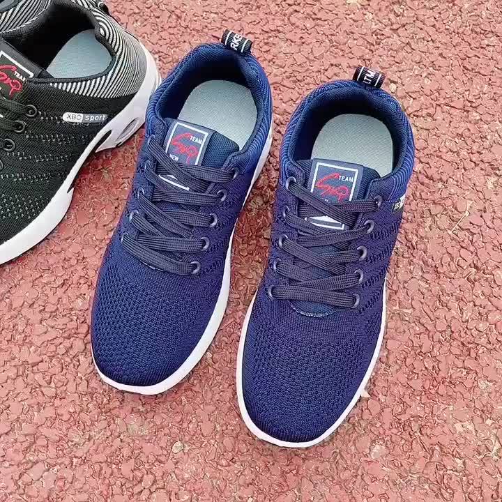 Baskets de sport à coussin d'air pour hommes – Chaussures décontractées à lacets respirantes avec semelle antidérapante, noir et blanc ou noir et bleu, pointures US 6,5–11,5, style urbain sportif