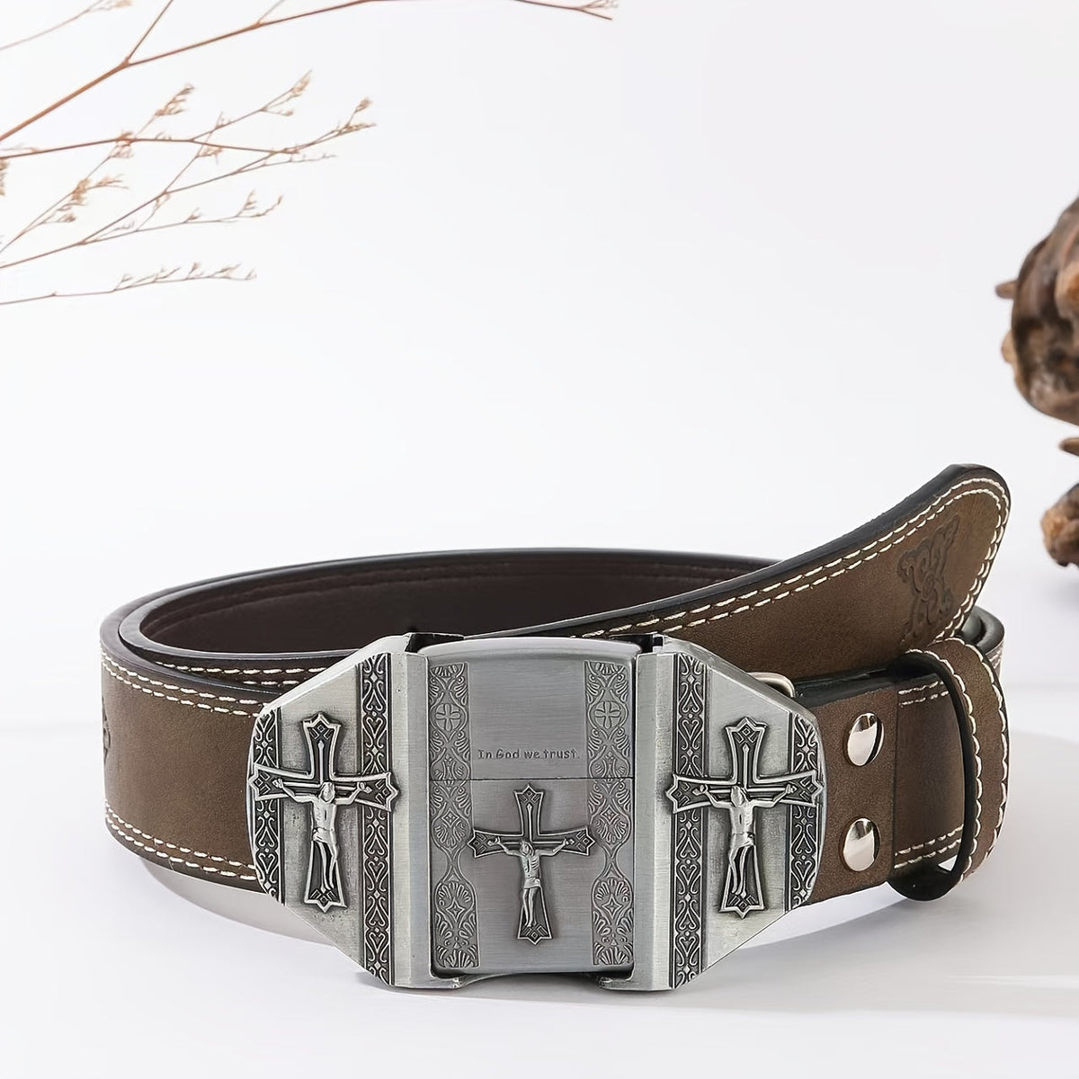 Ceinture de cowboy rétro avec briquet amovible – Ceinture fantaisie à motifs imprimés en relief (tête de mort, aigle, croix et motifs amérindiens), cadeau original pour hommes pour Noël, Thanksgiving et la Saint-Valentin