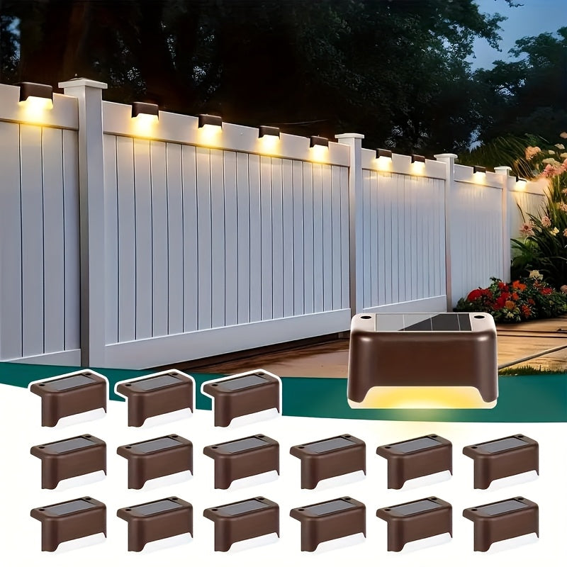 Lampes solaires LED pour terrasse, escaliers et marches d'extérieur, allumage/extinction automatique, 12 heures d'éclairage blanc chaud pour clôture, allée, patio, balcon et jardin – ABS résistant aux intempéries, lot de 8, 16 ou 32 – Aucun câblage requis