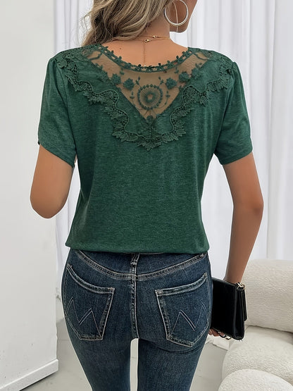T-shirt à col en V et manches pétale pour femme | Haut d'été à manches courtes avec empiècement en dentelle, disponible en kaki, noir, vert, bleu marine, camel, gris clair, tailles S, M, L, XL