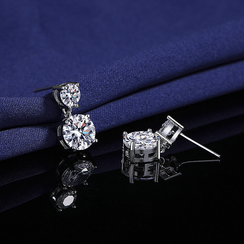 Boucles d'oreilles clous en mo issanite de 5 carats pour femme – Boucles d'oreilles pendantes en argent sterling 925, bijou de luxe brillant, cadeau idéal pour Noël, la Saint-Valentin et les occasions spéciales
