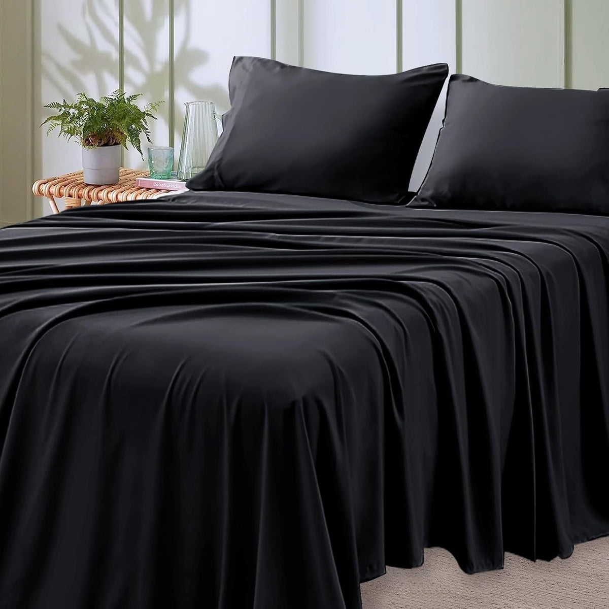 Parure de draps 4 pièces en microfibre à poches profondes – Draps ultra-doux et respirants de qualité hôtelière, résistants à la décoloration et au rétrécissement, toutes saisons, tailles lit simple, double, grand et très grand, choix de couleurs