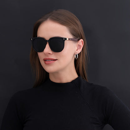 Lunettes de soleil unisexes vintage avec détails à clous, verres polarisés TR UV400 - Lunettes rétro style urbain pour hommes et femmes, idéales pour la conduite, les voyages et le quotidien, monture TR légère