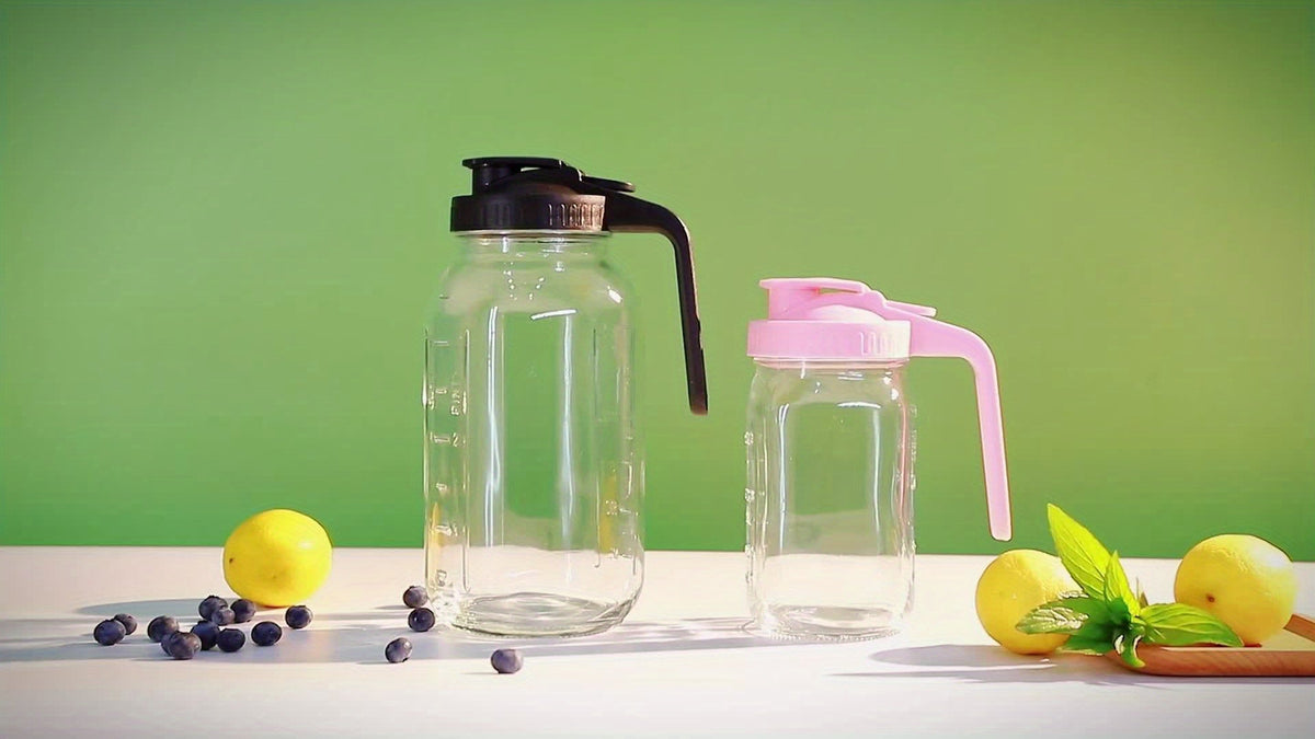 Bocal Mason de 1,9 L (64 oz) avec anse et couvercle – Carafe à boisson en verre borosilicaté de haute qualité sans BPA, étanche, lot de 2/3, pour le sport, l'extérieur, jus, eau, kombucha, cadeau de fête