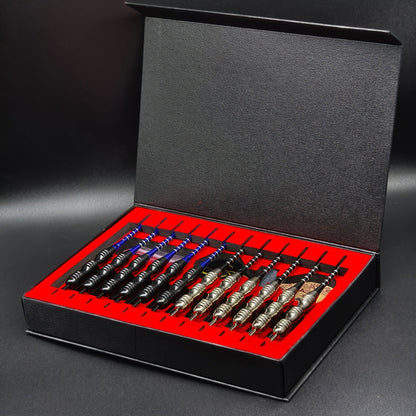 Ensemble de fléchettes à pointe en acier avec ailettes tête de mort – Coffret cadeau deluxe, pointe en fer et tige en alliage d'aluminium, tailles multiples – pour divertissement en club, compétitions sportives et parties de fléchettes décontractées