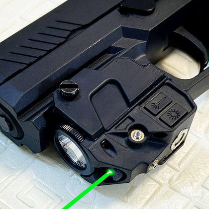 Combo lampe torche LED et viseur laser vert tactique pour rail Picatinny, ambidextre, rechargeable par USB, compatible pistolets à air comprimé, armes de poing, fusils de chasse et carabines, compact et léger 55 g