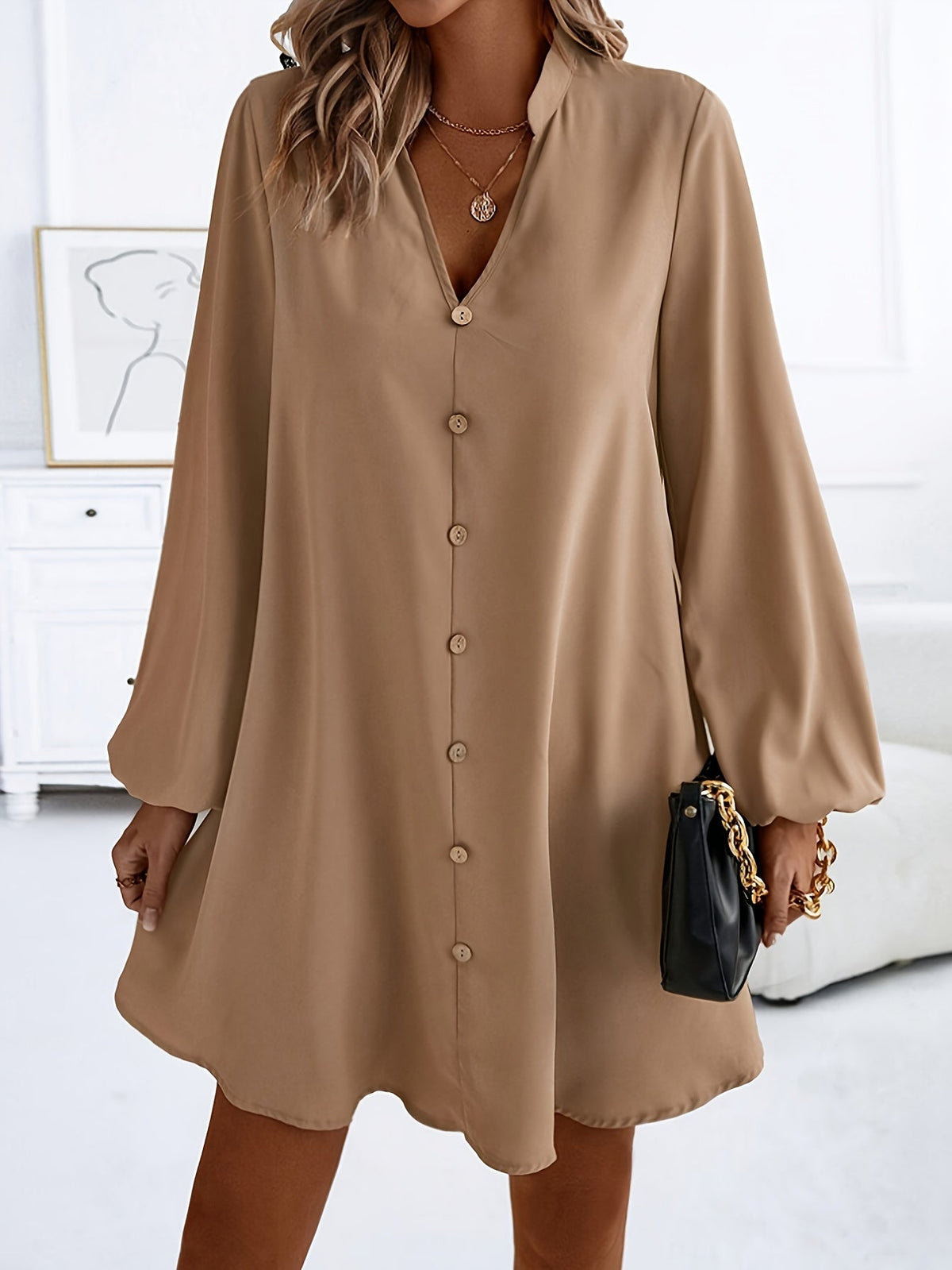 Robe midi évasée à col en V et manches longues pour femme, élégante, unie et boutonnée, idéale pour le printemps, l'été, les fêtes ou le quotidien