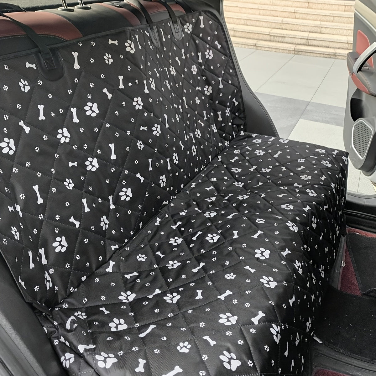 Tapis de protection de siège arrière pour animaux de compagnie - Housse de siège auto imperméable et épaisse pour chien, protection anti-rayures pour banquette arrière, accessoire de voiture motif pattes roses pour propriétaires de chiens