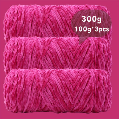 Fil chenille velours, lot de 3 pelotes de 300 g (3 x 100 g), laine douce et épaisse pour tricot et crochet, 47 couleurs, idéal pour débutants, artisanat de luxe pour pulls, écharpes, bonnets, poupées, sacs, amigurumi et projets DIY