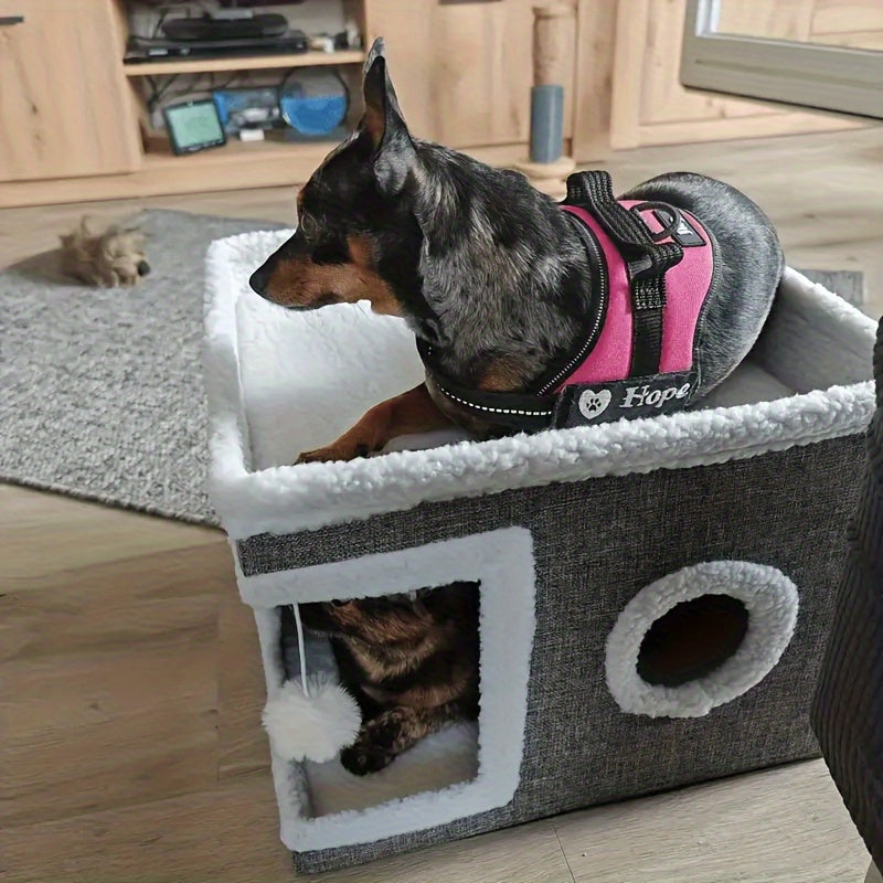 Maison à étages pour chat avec lit à 2 niveaux, tunnel de jeu, griffoir pliable et tapis douillet – Condo d'intérieur pour chat toutes saisons avec balle suspendue en peluche, cadre en nylon et toile, design pliable