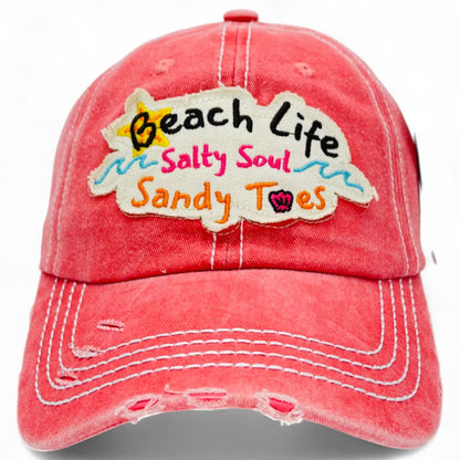 Casquette de baseball brodée, style vintage effet usé, motif « Beach Life Salty Soul Sandy Toes » – Design d'artiste local, 100 % coton, protection UV, réglable, chapeau de soleil côtier, cadeau pour amoureux de la plage