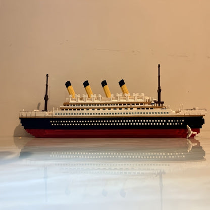 3159pcs Titanic Building Block Set - Collectible Ship Model Kit for Adults & Teens, Advanced Assembly Display Piece for Home & Office Decor, STEM Architecture Toy, Christmas Birthday Gift Ages 11+