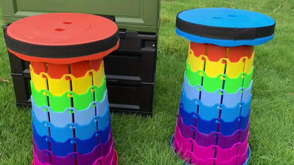 Lot de 2 tabourets pliants télescopiques – Capacité de 180 kg, tabouret de camping portable, rangement compact pour voyage, camping, randonnée, pêche et barbecue dans le jardin – Siège en plastique léger, cadeau pour homme