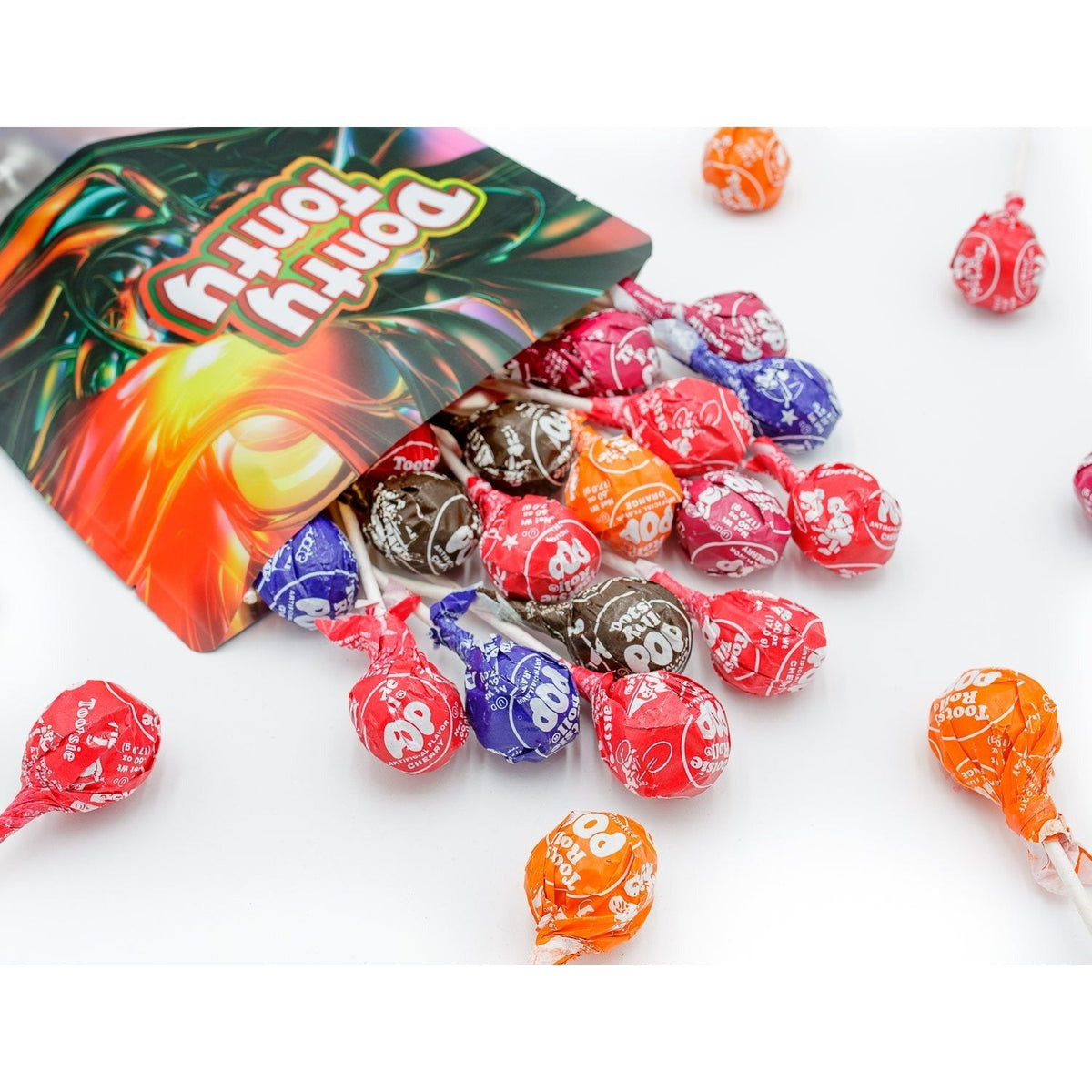 Sucettes Tootsie Roll Pops en vrac – 5 parfums assortis, sucettes emballées individuellement avec un centre au chocolat fondant, parfaites pour les fêtes, les bols de bonbons au bureau, Halloween et les cadeaux