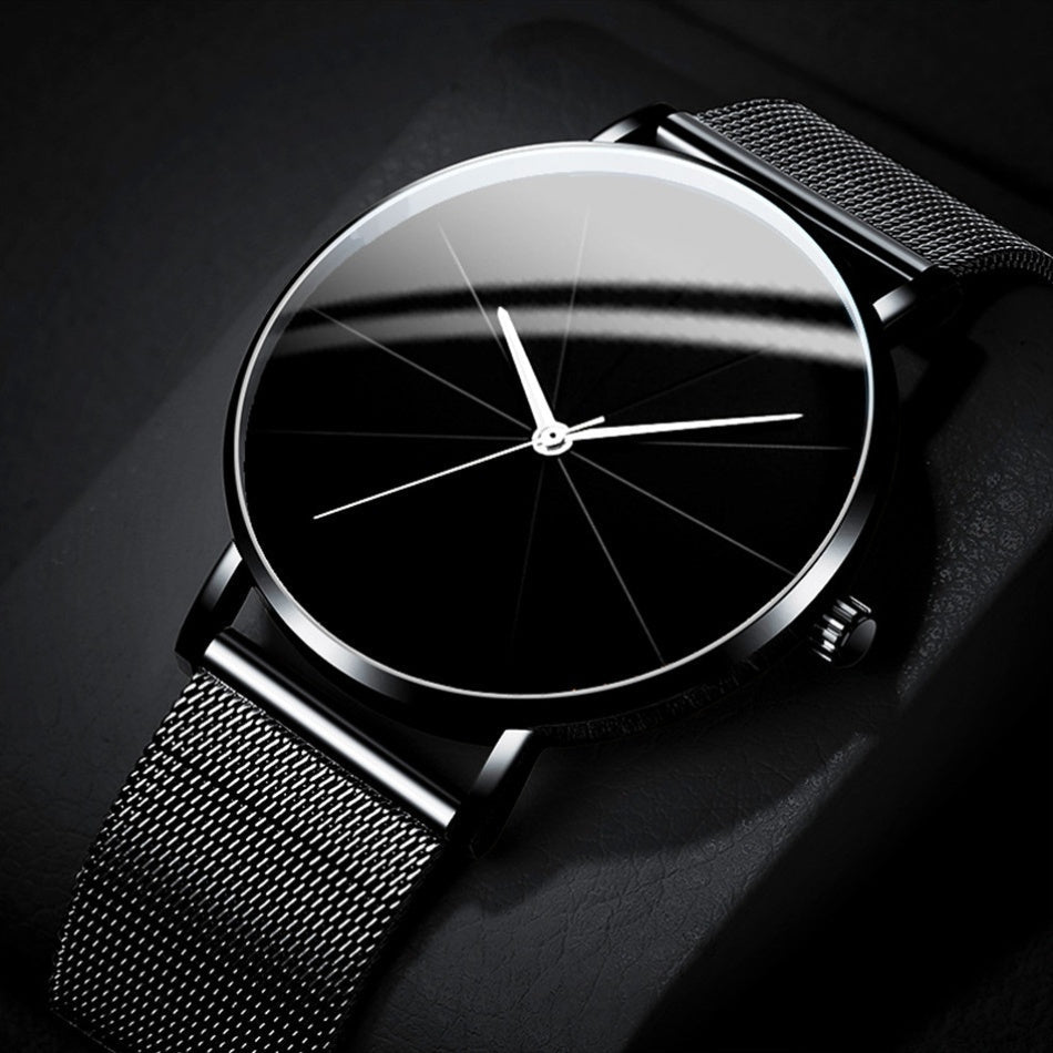 Coffret cadeau montre à quartz et bracelet pour homme, 4 pièces - Montre élégante à boîtier en alliage et cadran rond, style sport, décontracté et professionnel, avec bracelet assorti pour le quotidien, les anniversaires et les fêtes.