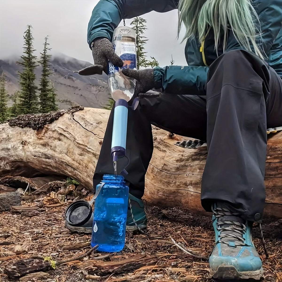 Paille filtrante personnelle, mini purificateur d'eau, équipement de survie pour la randonnée, le camping, les voyages et les situations d'urgence, paille de filtration portable éliminant les bactéries et les contaminants - Options par lot de 1, 2 et 4