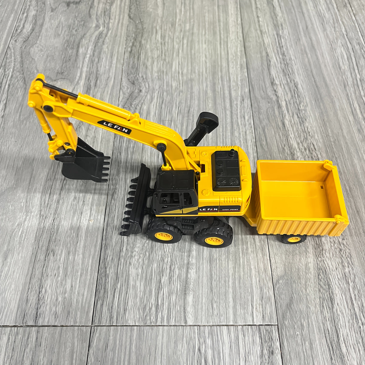 Jouet 3-en-1 excavatrice, bulldozer et camion-benne, grand véhicule de construction de 26 cm, cabine rotative à 360°, à friction, sans pile, pour garçons et filles de 3 ans et plus, cadeau pour Noël, Halloween, rentrée des classes