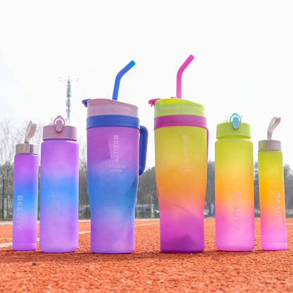 Ensemble de 5 bouteilles d'eau dégradées sans BPA avec paille et couvercle anti-fuite - Bouteilles de sport étanches de 1,3 L, 800 ml et 260 ml pour la gym, les voyages et l'extérieur