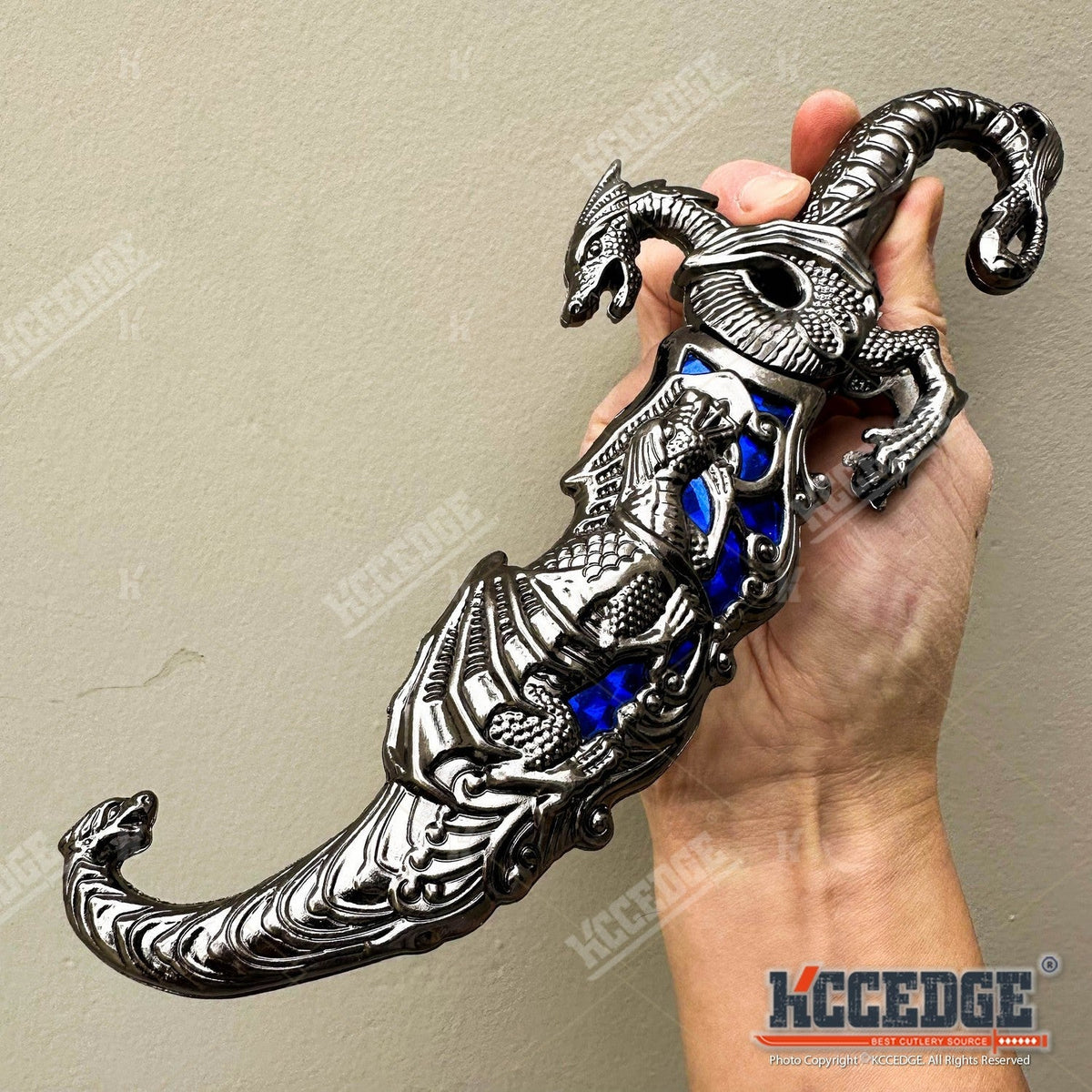Couteau médiéval fantastique à lame fixe avec fourreau, 23 cm – Acier inoxydable 440 non tranchant, accessoire de cosplay, réplique historique, objet de décoration, 5 couleurs