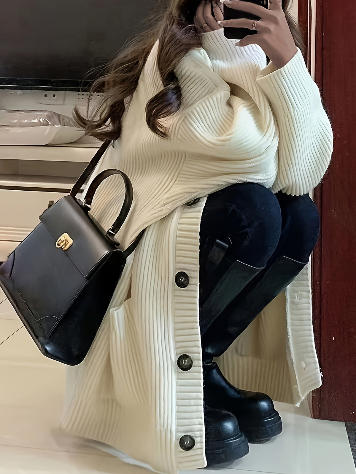 Gilet cardigan oversize en maille côtelée à col en V et boutons pour femme, idéal pour l'automne et l'hiver, confortable et décontracté.
